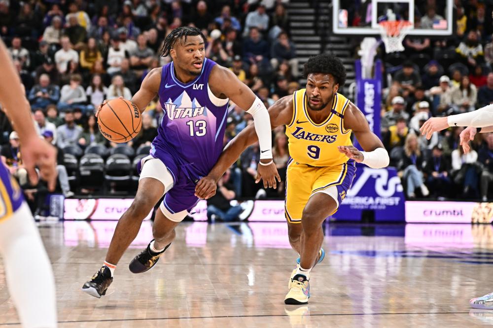 尽管贝尼特 尽管贝尼特